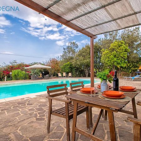 Villa Melograno With Exclusive Swimming Pool Surrounded By Greenery Campanedda Luaran gambar